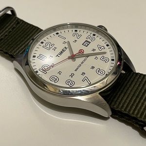 Timex T2N977 Analog Off-White Dial Mens Watch Quartz